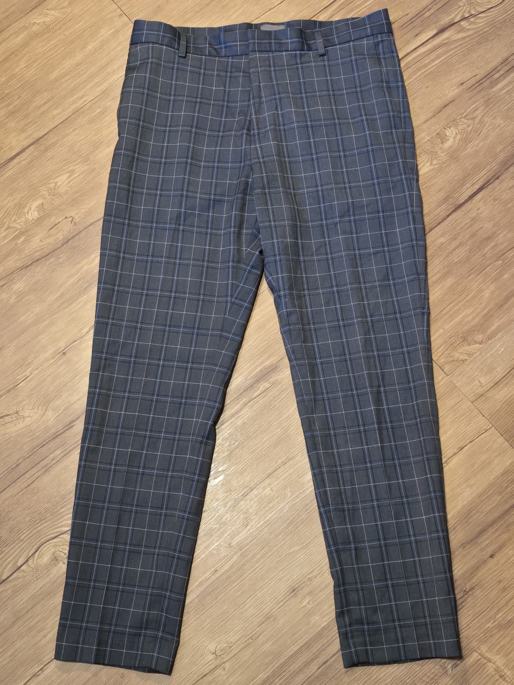 H&M Men's Gray Slim Fit Dress Pants with Blue Check US 32